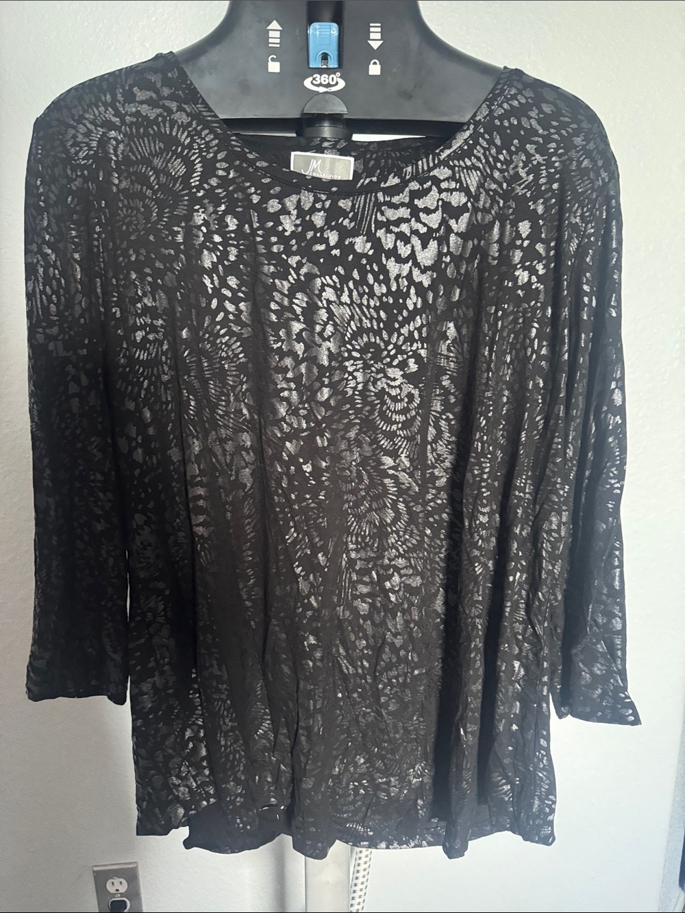 JM Collection Black Metallic Pattern Long Sleeve Top